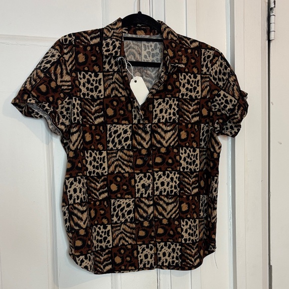 Animal print button down - Picture 1 of 1
